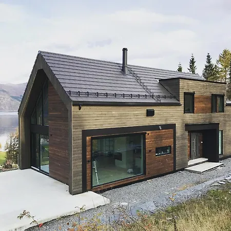 Havn I Etne With Fjordview