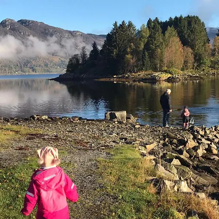 Havn I Etne With Fjordview * Etnesjoen