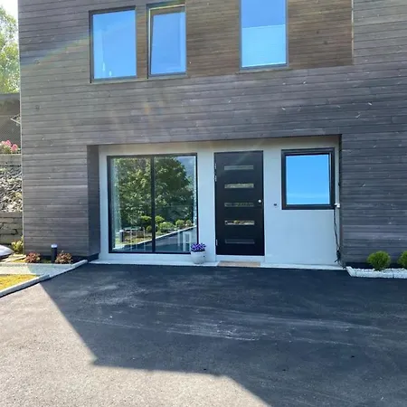 Havn I Etne With Fjordview Apartment