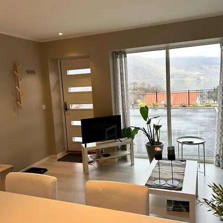 Havn I Etne With Fjordview *