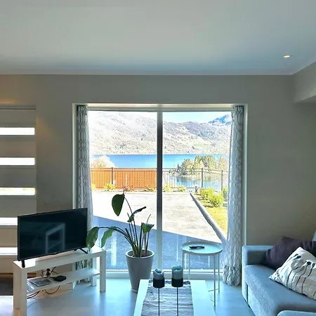 Havn I Etne With Fjordview Etnesjoen