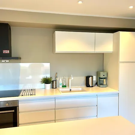 Havn I Etne With Fjordview